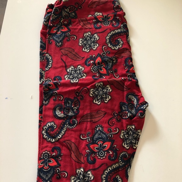 LuLaRoe Pants - LuLaRoe TC Legging LuLaRoe Pants - LuLaRoe TC Legging